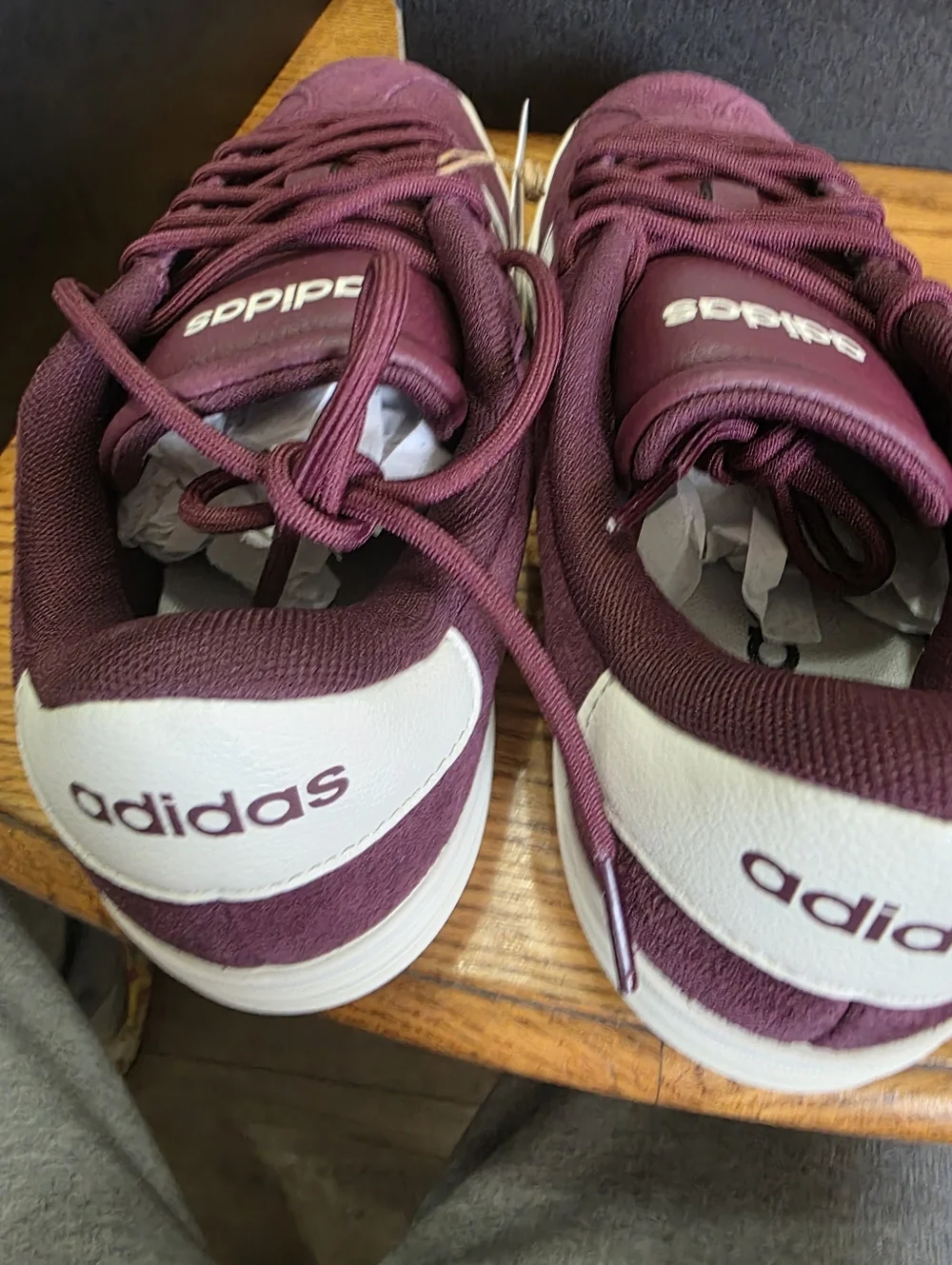 adidas VL Court Bold Size 7.5 Womens Maroon Suede Sneakers with White Stripes - Picture 5 of 8